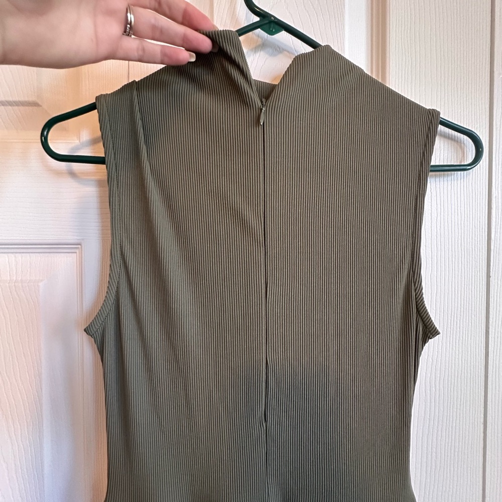 NWT Sleeveless Olive Green Jumpsuit - Picture 5 of 5